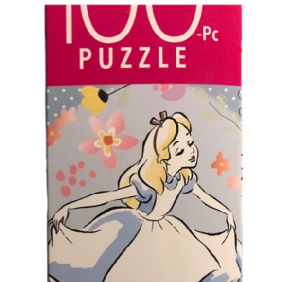 Disney Alice in Wonderland 100pc Puzzle - NWT - Picture 1 of 5